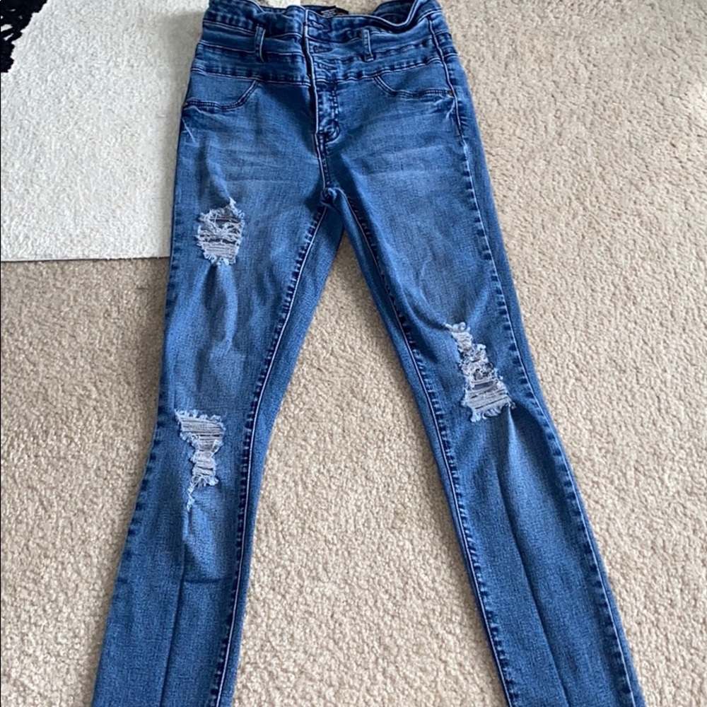 Ripped Jeans